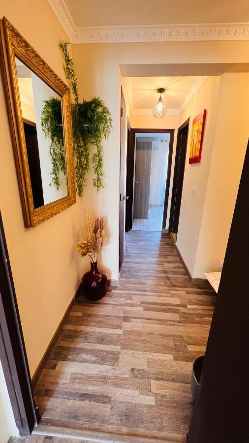 Pluton Apartment Montpellier Ngoại thất bức ảnh