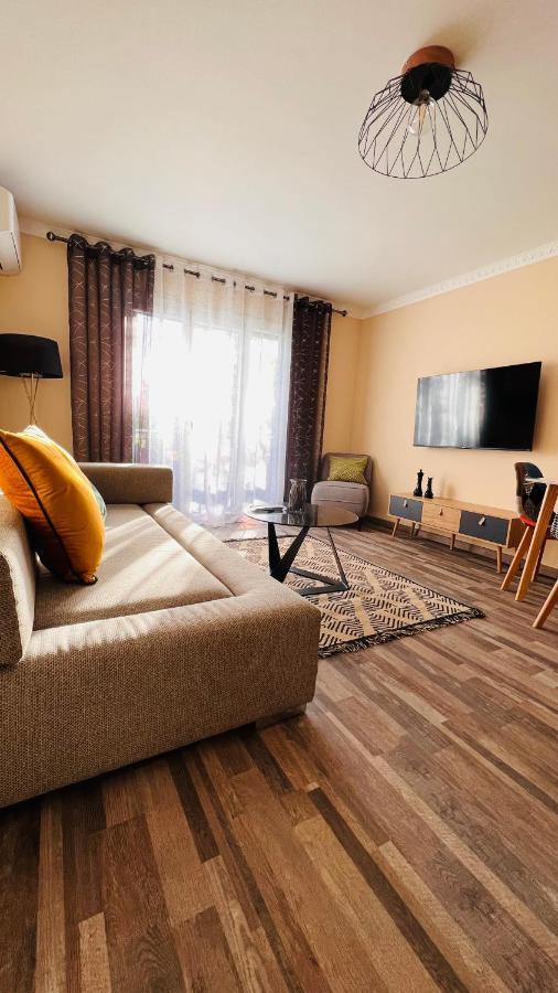 Pluton Apartment Montpellier Ngoại thất bức ảnh